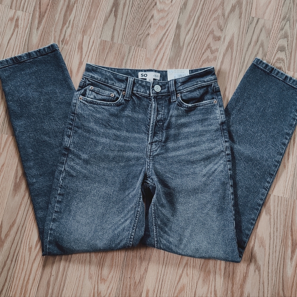 SO High Rise Button Fly Slim Straight Jeans - Picture 4 of 12